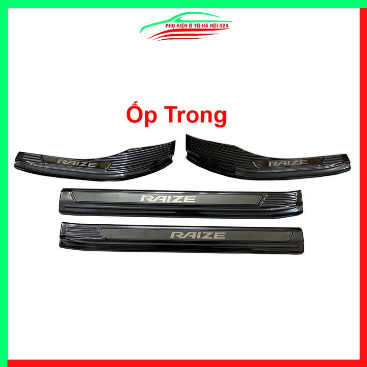 Ốp bậc cửa nẹp bước chân TITAN ô tô Raize 2021-2024 chống trầy bảo vệ xe