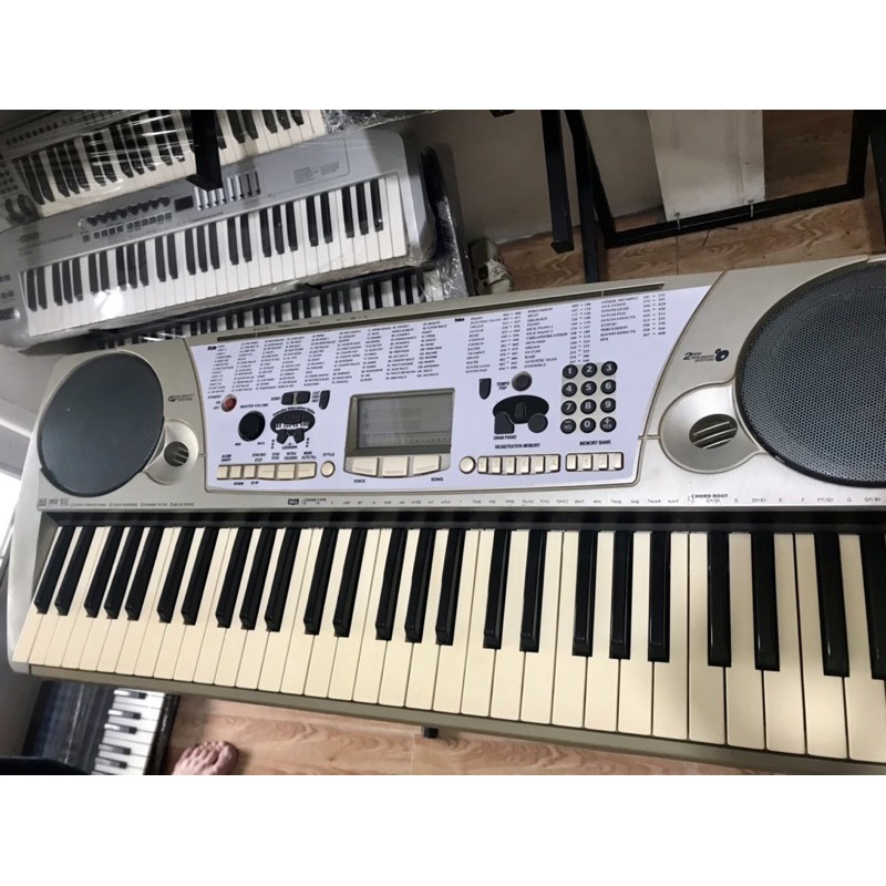 Đàn Organ Yamaha PSR - J51 giá rẻ . đầy đủ chức năng . âm thanh hay . bảo hành 1 năm