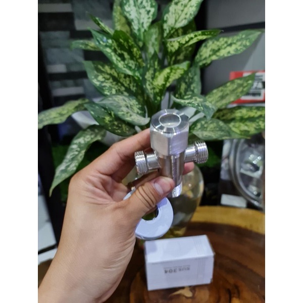 Van T khóa inox 304