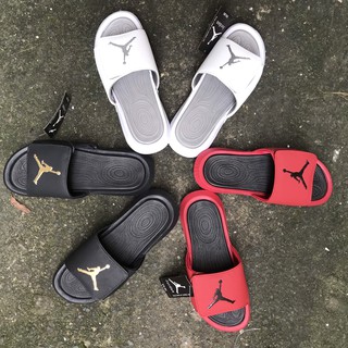 dép jordan quai xé màu trắng đỏ đen kèm hộp