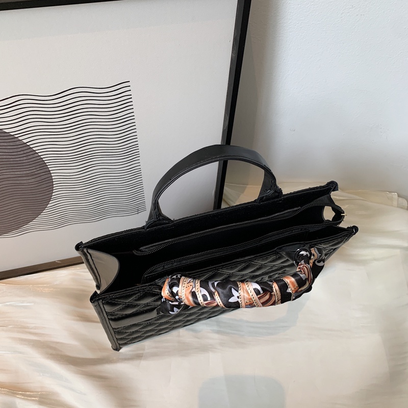 Túi Xách Cỡ Lớn Đính Đá Thời Trang Xuân Hè Cho Nữ