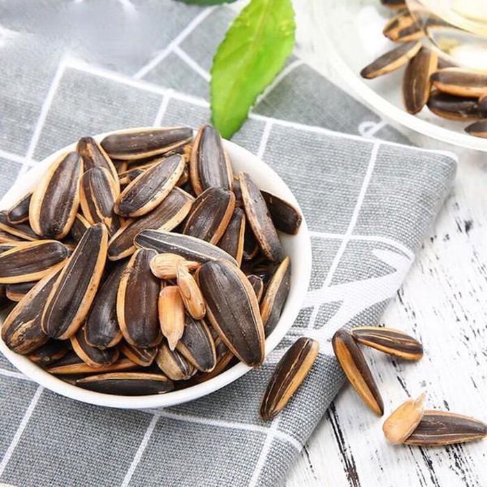 Hướng Dương Nhập Khẩu Hủ Pet 350g Thái Lan Hương Vị Thơm Ngon Và Giòn Tan - Bổ Sung Nguồn Năng Lượng Cho Não Bộ