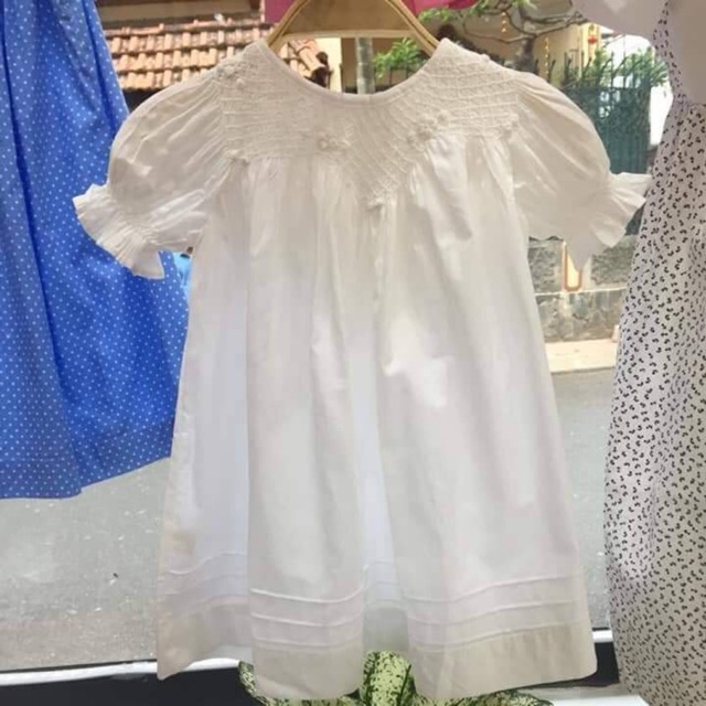 Váy Smock Trắng Tinh Tay Cộc Sz 3th-6 tuổi