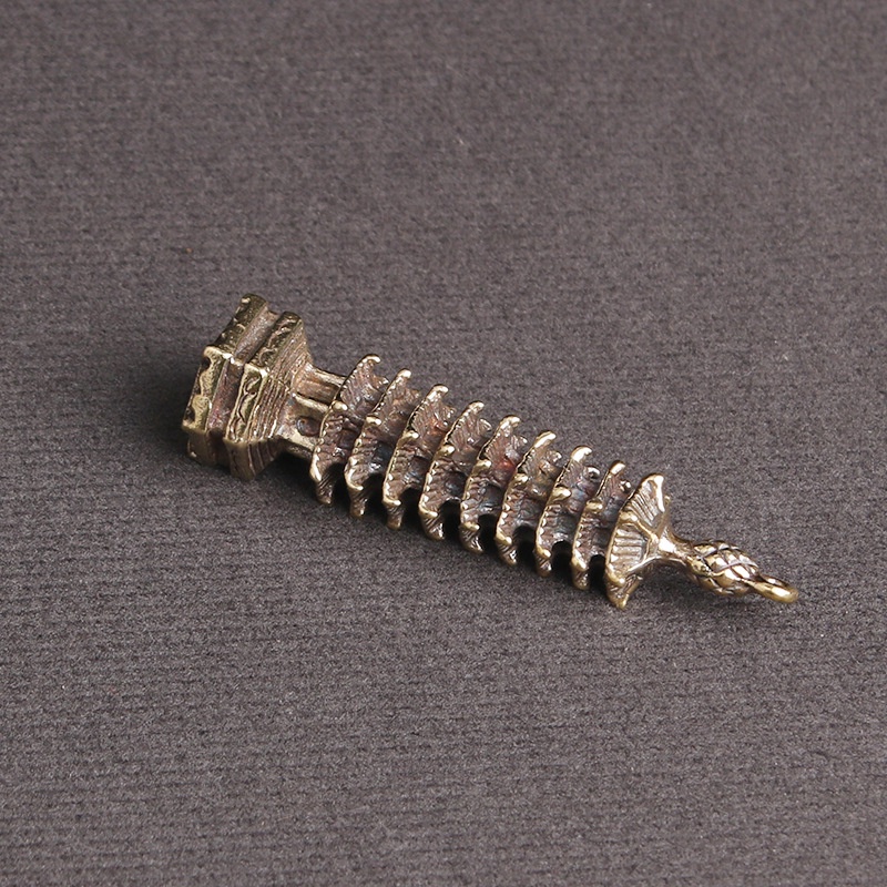 Mặt dây chuyền hình tháp bằng đồng thau sáng tạo