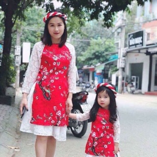 Sét mẹ và bé đỏ mẹ 52kg bé 13 kg