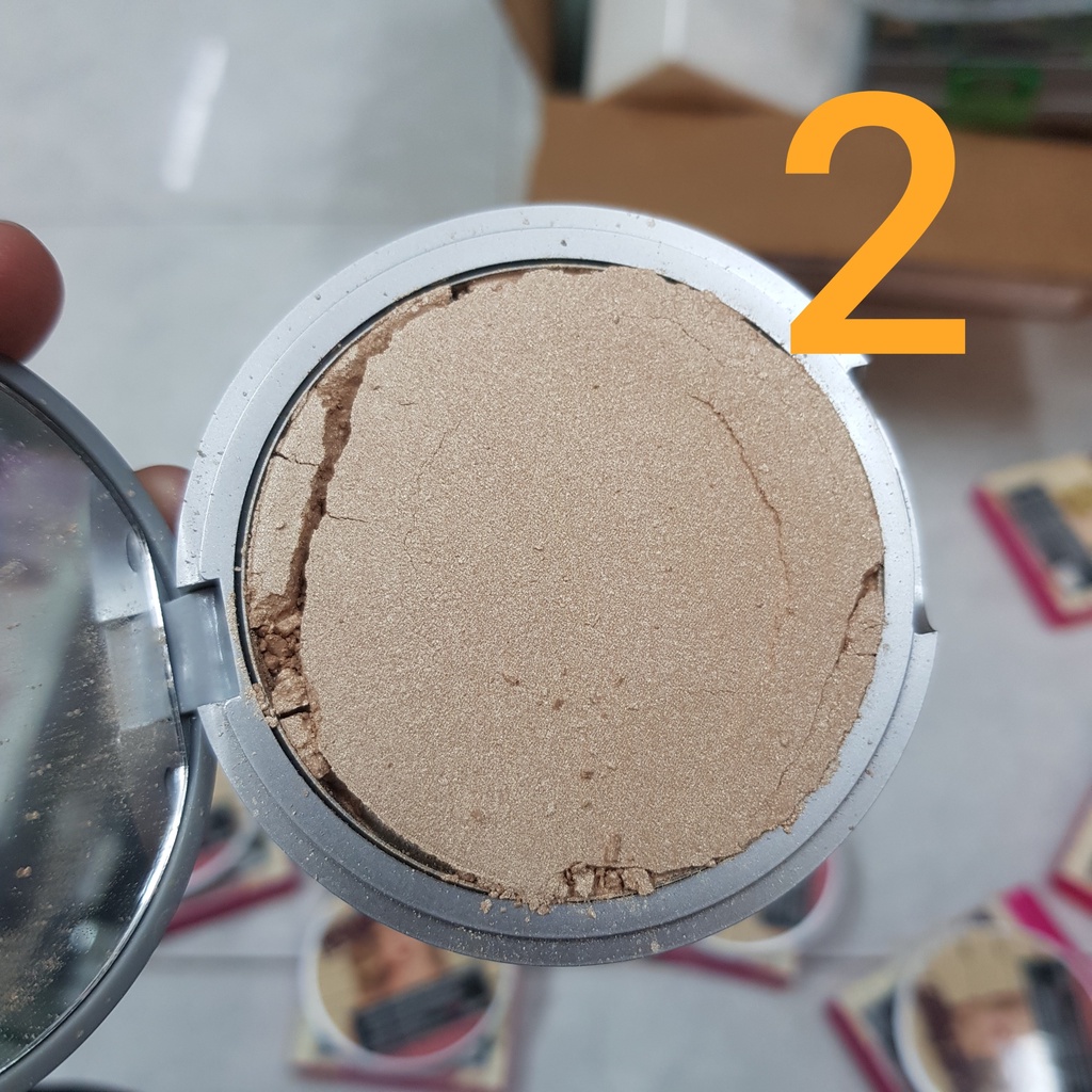 Phấn highlight The Balm Mary Lou Manizer