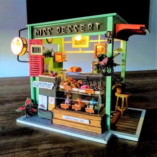 Mô hình gỗ 3d lắp ráp robotime diy dollhouse nhà tí hon sweets station dgm06