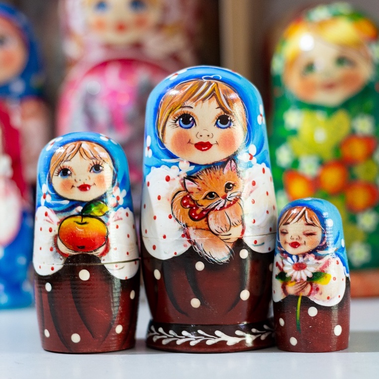(CỰC DỄ THƯƠNG) CÁC BỘ BÚP BÊ NGA MATRYOSHKA 3 LỚP QUÀ LƯU NIỆM NGA CHÍNH HÃNG CỰC ĐẸP CHO BÉ