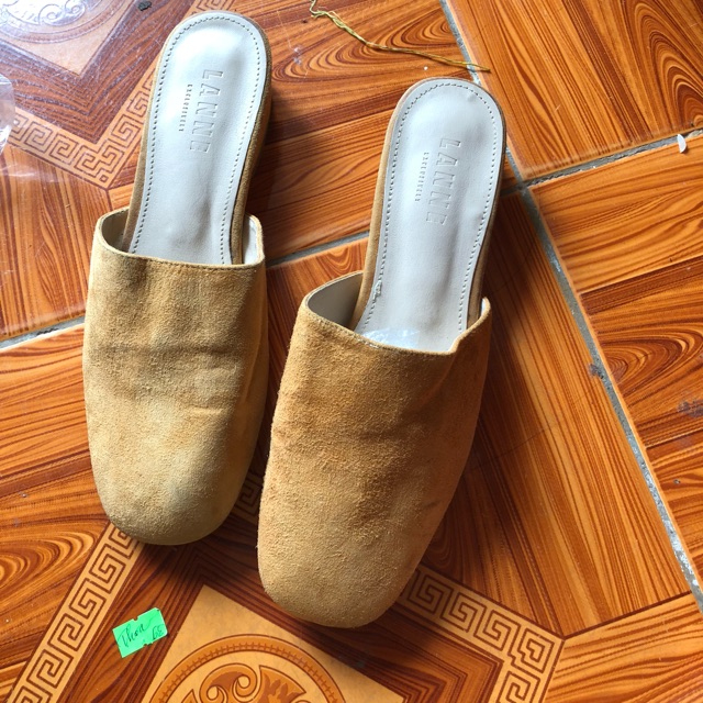 Giày si hàn khách đặt