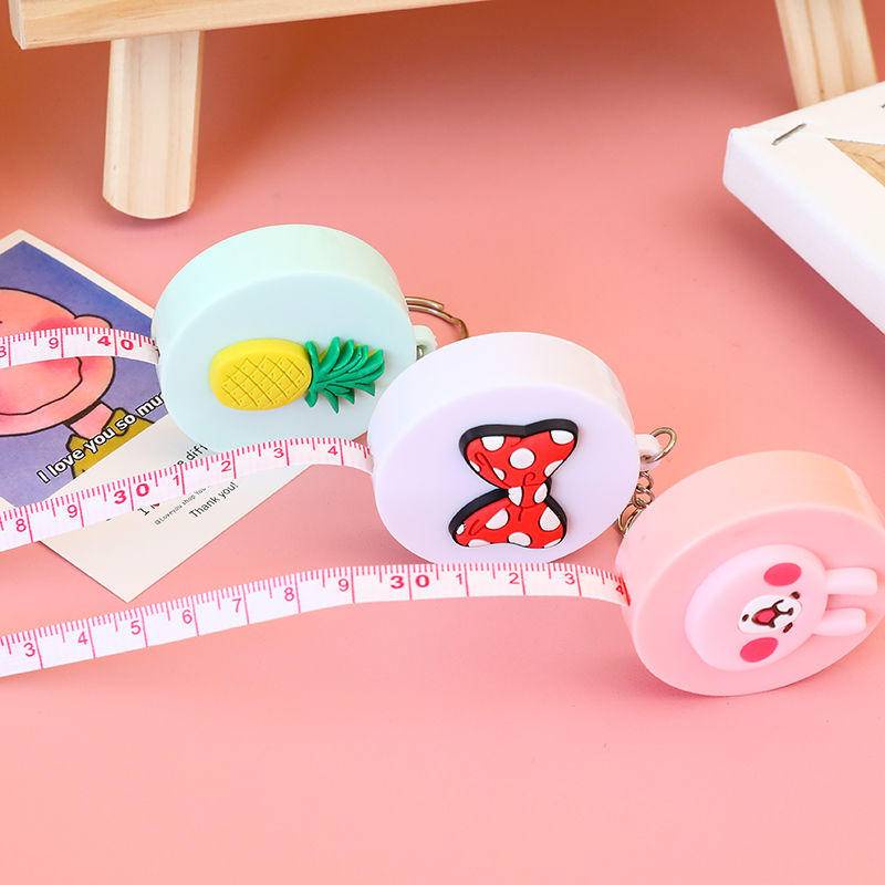 ⭐ iLado ⭐ Thước dây Mềm Mini Thước Dây Đa Năng Đo Chiều Cao dễ dàng mang theo In Họa Tiết Hoạt Hình 1.5m/1.8m Hoạt Hình  Cuộn Rút bấm rút dây tự động chất lượng cao Tiện Lợi đo eo, vòng bụng dễ thương