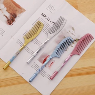 Bút bi nước hình lược M1
