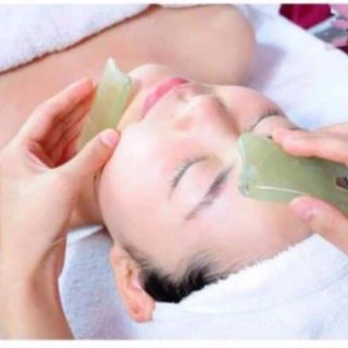Ngọc Cạo Gió mặt,Massage mặt,massage body(1 cặp 2 miếng)