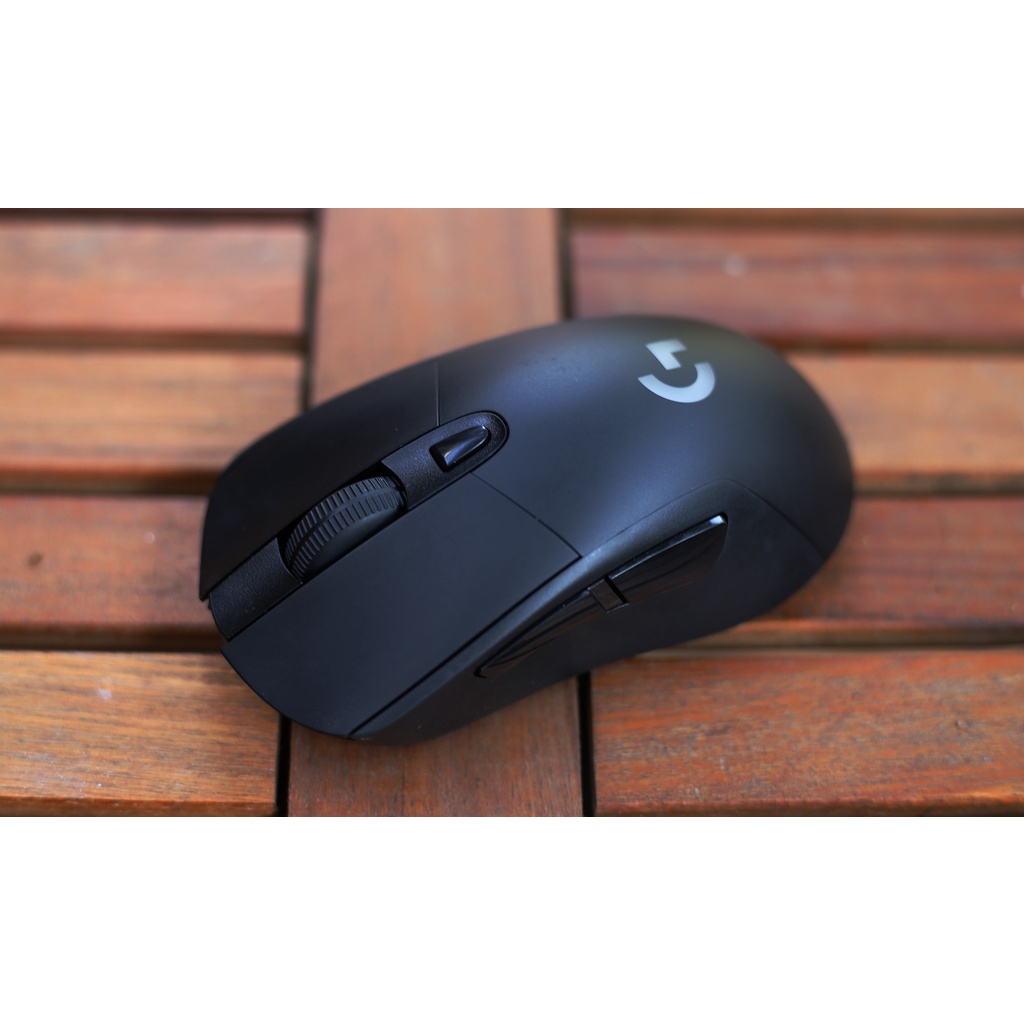 [HCM] CHUỘT KHÔNG DÂY LOGITECH G703 MẪU MÃ MỚI HIỆN ĐẠI ĐỘ NHẠY CAO( PIN SẠC )