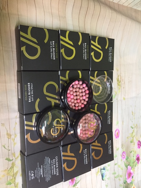 Phấn má hồng dạng viên Golden Rose | BigBuy360 - bigbuy360.vn