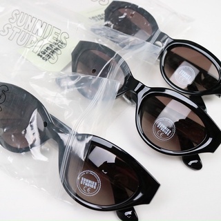 Kính sunny studio