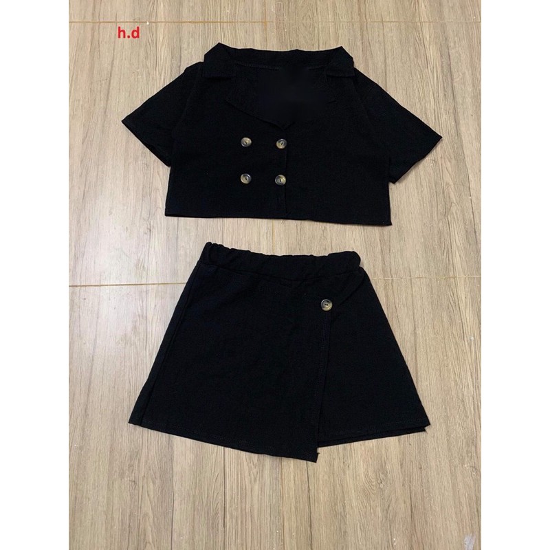 [Mã FAXANH245 giảm 10K đơn 50K] Sét vec đen croptop+chân váy lệch HĐ12 | BigBuy360 - bigbuy360.vn