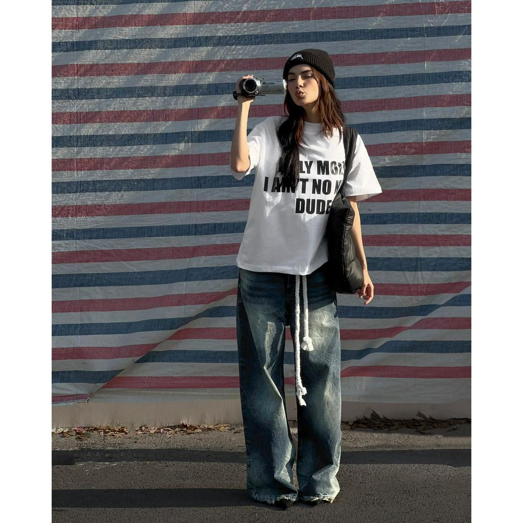 Stressmama Baddie Boxy T-Shirt - White màu trắng chất liệu Cotton vải dày 230 GSM thoáng mát in lụa thủ công Local Brand