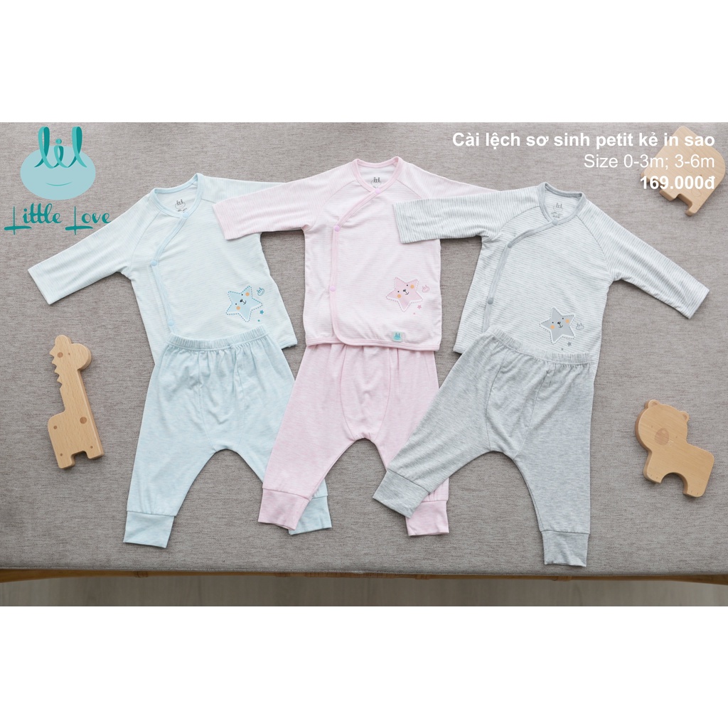 Bộ quần áo dài tay sơ sinh cài lệch chất vải pettit kẻ in sao cho trẻ từ 0-6m little love (LDT78)