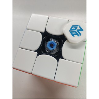 Rubik 3x3 GAN 11 M Pro Stickerless Flagship