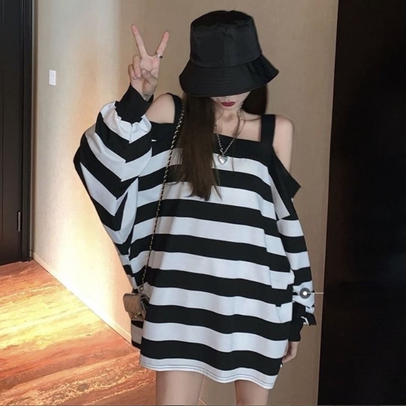 Áo sweater IELGY dáng rộng tay phồng họa tiết kẻ sọc thiết kế thời trang cho nữ