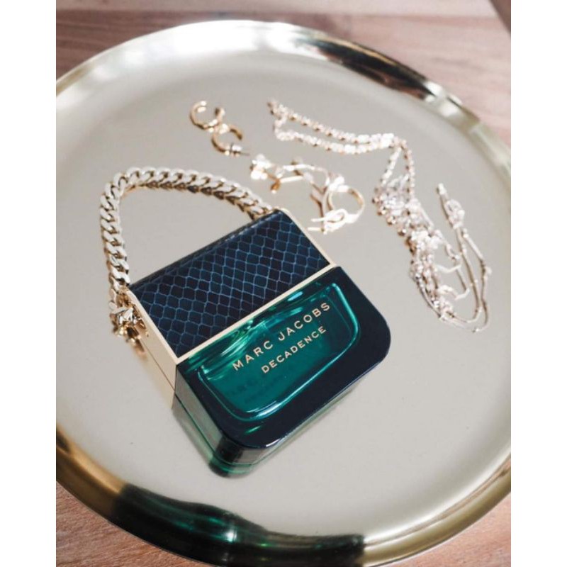 - Nước hoa nữ MARC JACOBS Decadence EDP 100ml