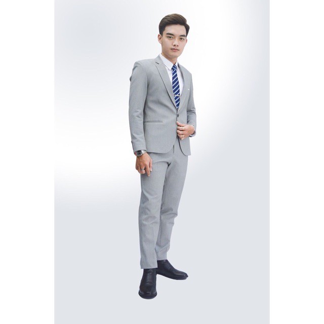 [BIG SALE]  xả kho bộ vest gồm áo+quần. Bộ vest chú rể, suit nam, vest nam công sở.Màu xám sáng.Chất vải mềmk nhăn, k xù