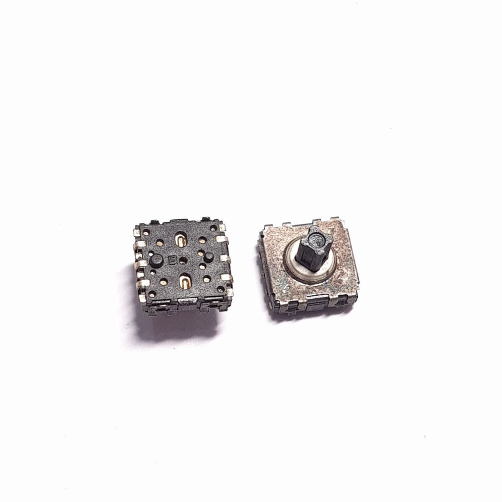 Công tắc phím 5 chiều Nokia E50 / N90 , Motorola E398 , Siemens C65 / CX65 / CX70 / M65 / S65 ( combo 2 cái )