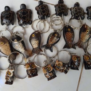 Móc khóa sừng chạm khắc hình con rùa, con cá, cứ mèo