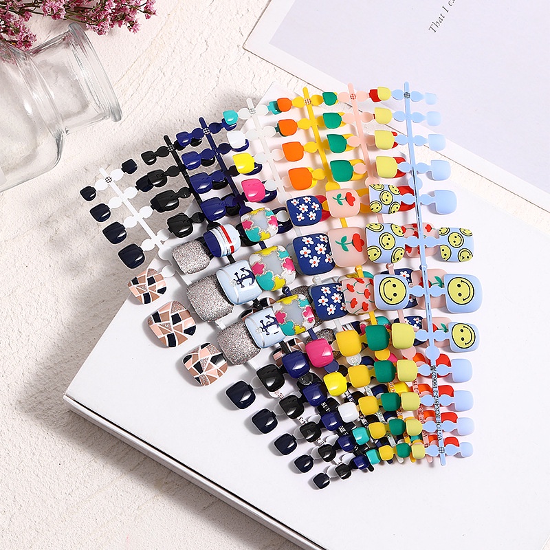 [Hàng mới về] Set 24 móng chân giả kèm keo và dũa móng