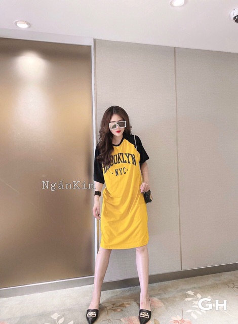 váy suông phối tay in chữ NYC 2 màu chất đep