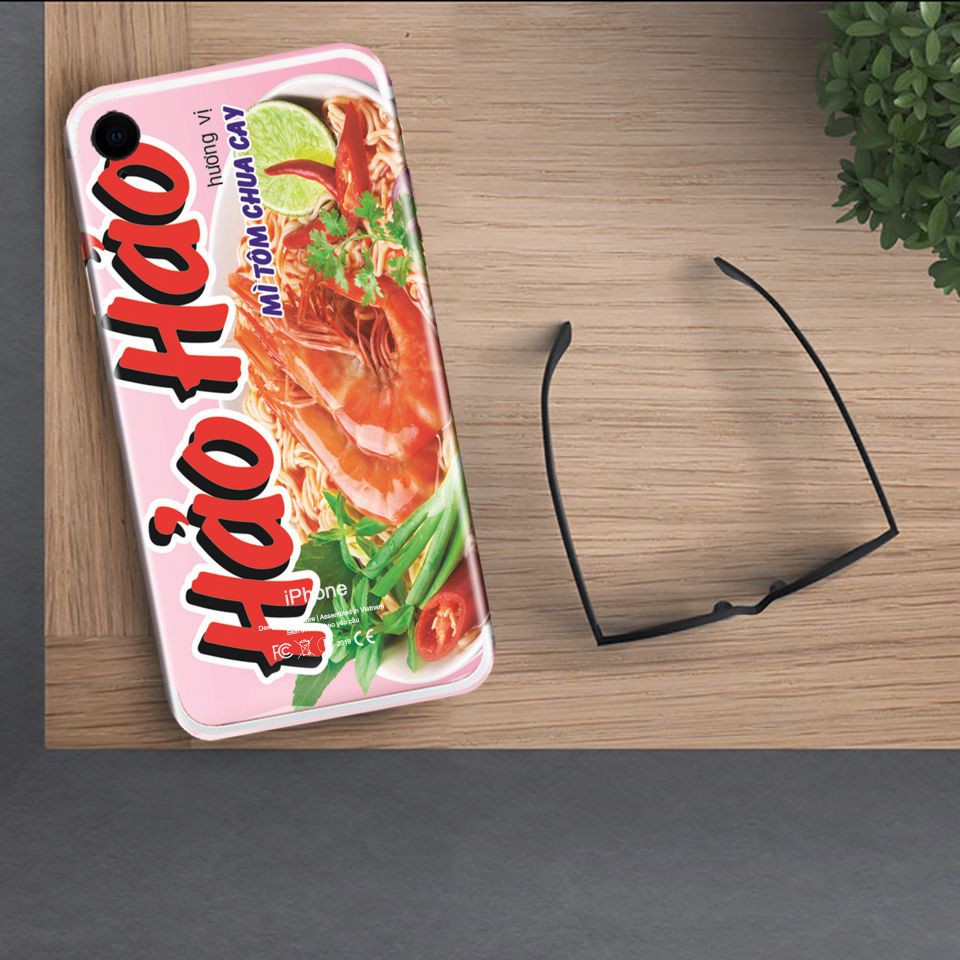 Miếng dán skin cho iPhone hình mỳ tôm Hảo Hảo (Mã: atk070)