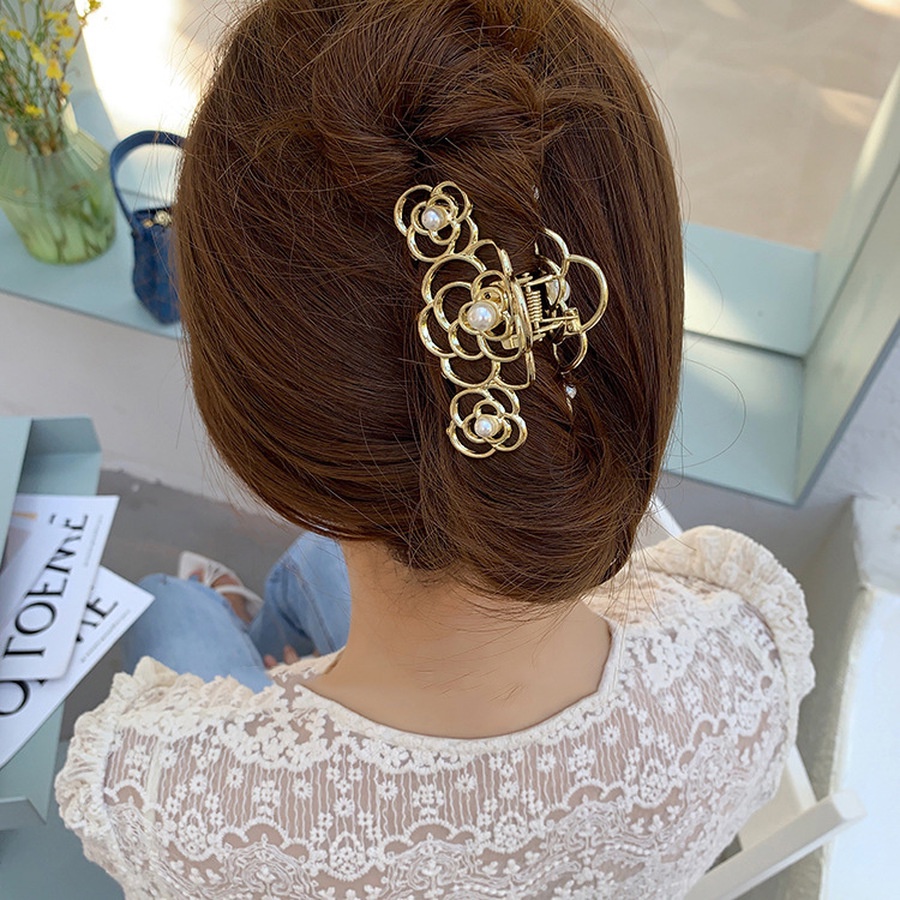 Kẹp tóc đuôi ngựa bằng kim loại hình hoa đính ngọc trai nhân tạo đơn giản phong cách Hàn Quốc