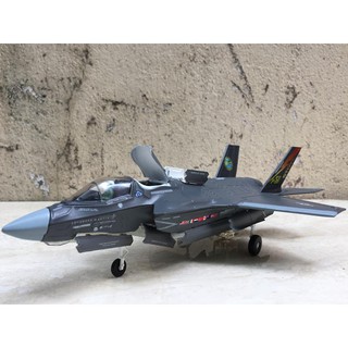 Mô hình Máy bay F- 35B MARINE Corps - 1:72