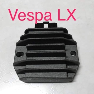 Sạc xe vespa lx