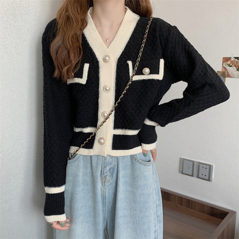 Áo Khoác Len Cardigan Thời Trang Nữ - Áo Len Dệt Kim Cổ Chữ V Tay Dài Dáng Ôm Phong Cách Hàn Quốc Cực Đẹp - A302