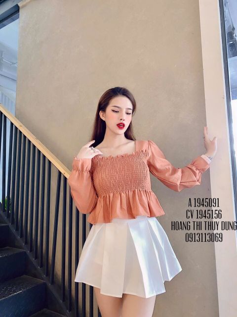 Áo nhún cổ vuông xinh yêu bánh bèo