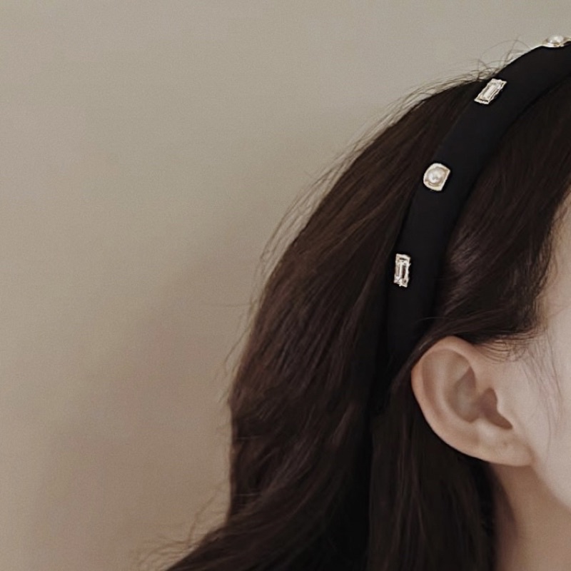 LAROSABYH Băng đô charm sang chảnh thu đông 2022