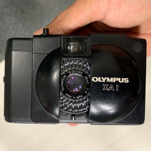 Máy ảnh phim olympus XA1