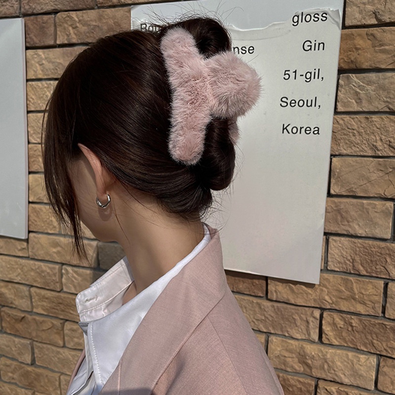 Kẹp Tóc Hình Cá Mập Phủ Lông Phong Cách Mới 2022