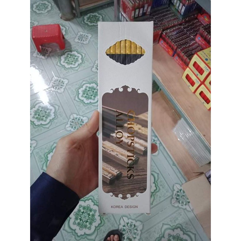 hộp 5 đôi đũa mạ vàng Hàn Quốc HT