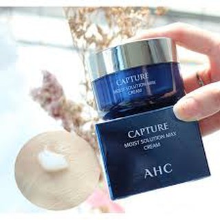 Kem Dưỡng Da AHC Capture Solution Max Cream.