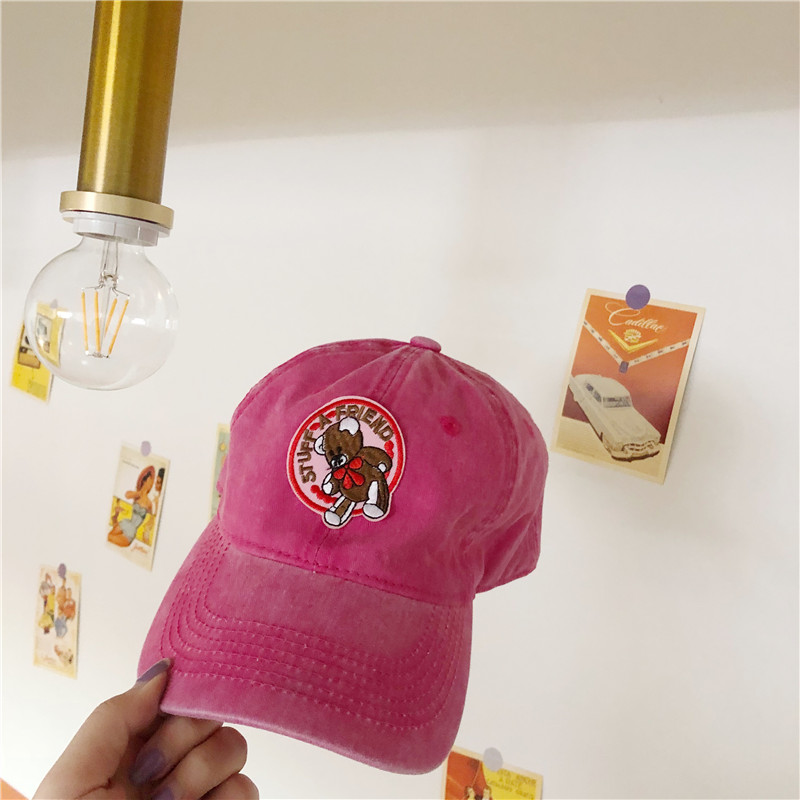 Nón lưỡi trai hình gấu theo phong cách cổ điển