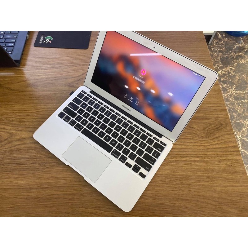 Macbook air 2012 đẹp keng