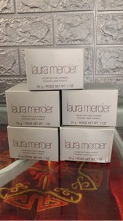 Phấn phủ Laura mercier