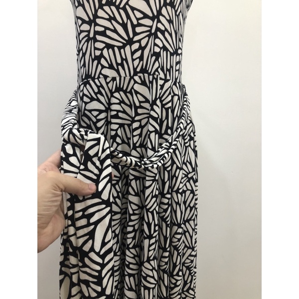 Bigsize đầm xòe banana republic có đai thắt size L 60kg