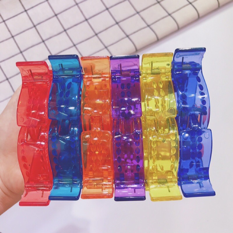 ( Bán Sỉ ) vỉ 12 kẹp càng cua loại 3 răng sắc màu