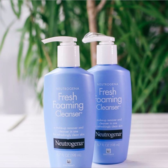 Sữa Rửa Mặt tạo bọt Tẩy Trang Neutrogena Fresh Foaming Cleanser