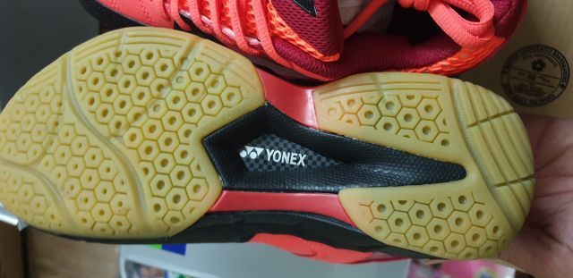 Giày cầu lông nam nữ Yonex sale(36.37.38.39.40.41)