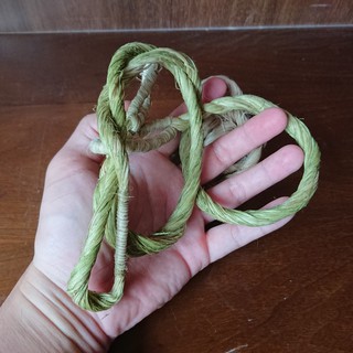 Dây nỏ thay thế của dân tộc Thái