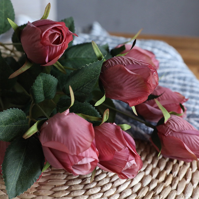 Bó Hoa Hồng Nhân Tạo 9 Bông Bằng Lụa Kiểu Châu Âu Cổ Điển Dùng Trang Trí Vườn / Làm Quà Tặng Valentine